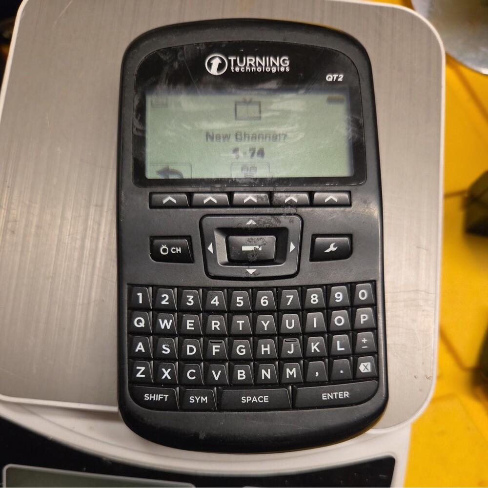 Turning Technologies QT2 Response Device Click RCQR-02 Tested and Working